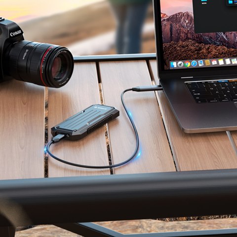 Wzmocniona kieszeń dyskowa taktyczna OXS2C3-G2 M.2 NVMe / SATA SSD USB-C - szara