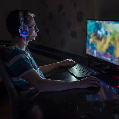 Słuchawki z mikrofonem przewodowe gamingowe dla gracza USB LED