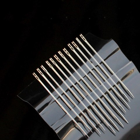 Zestaw igieł do szycia samonawlekajacych - 12 szt.